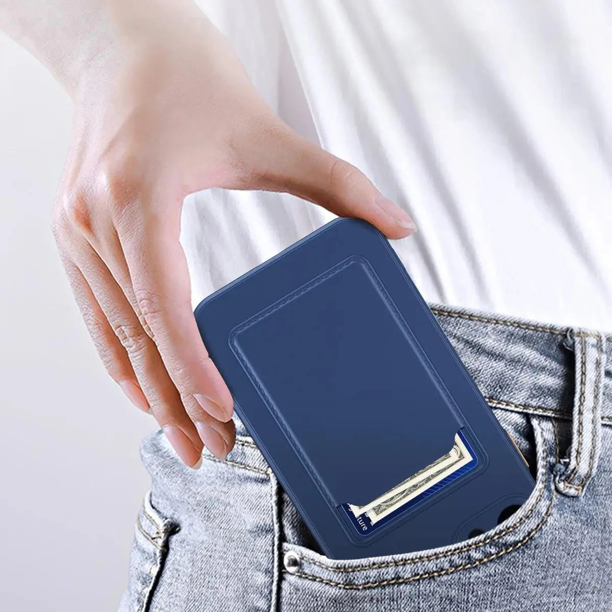 Eksklusivt Silikondeksel med Kortslot – Passer iPhone 17, 16, 15, 14, 13, 12 og 11